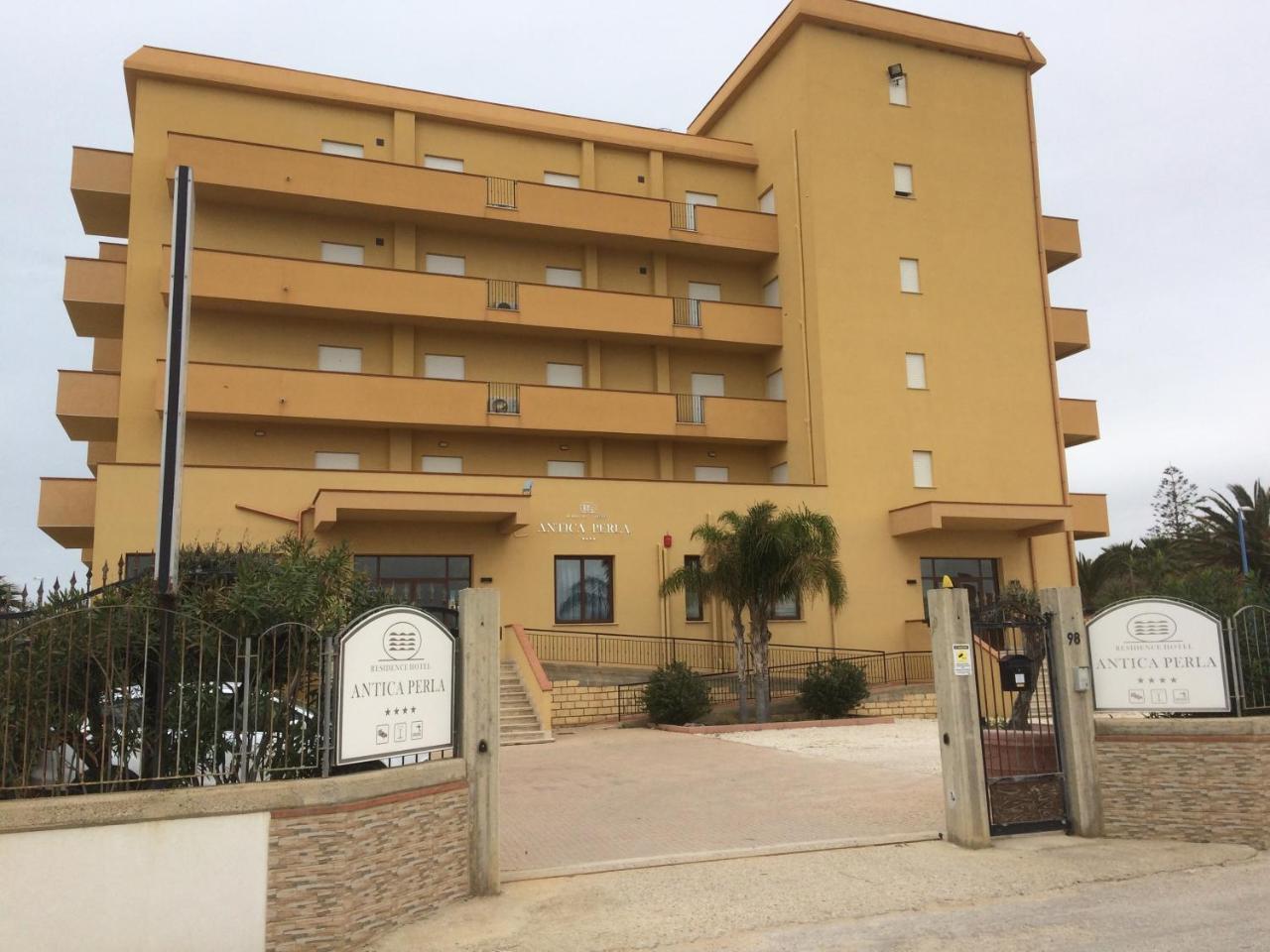 安提卡波拉住宅酒店 圣莱昂 外观 照片